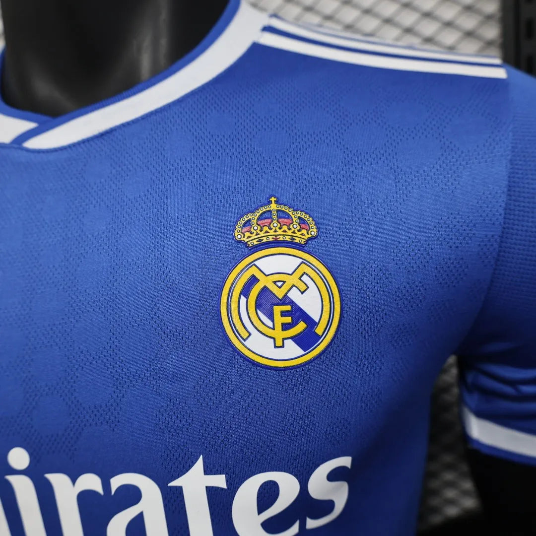 REAL MADRID THIRD SHIRT ( tpu logos)