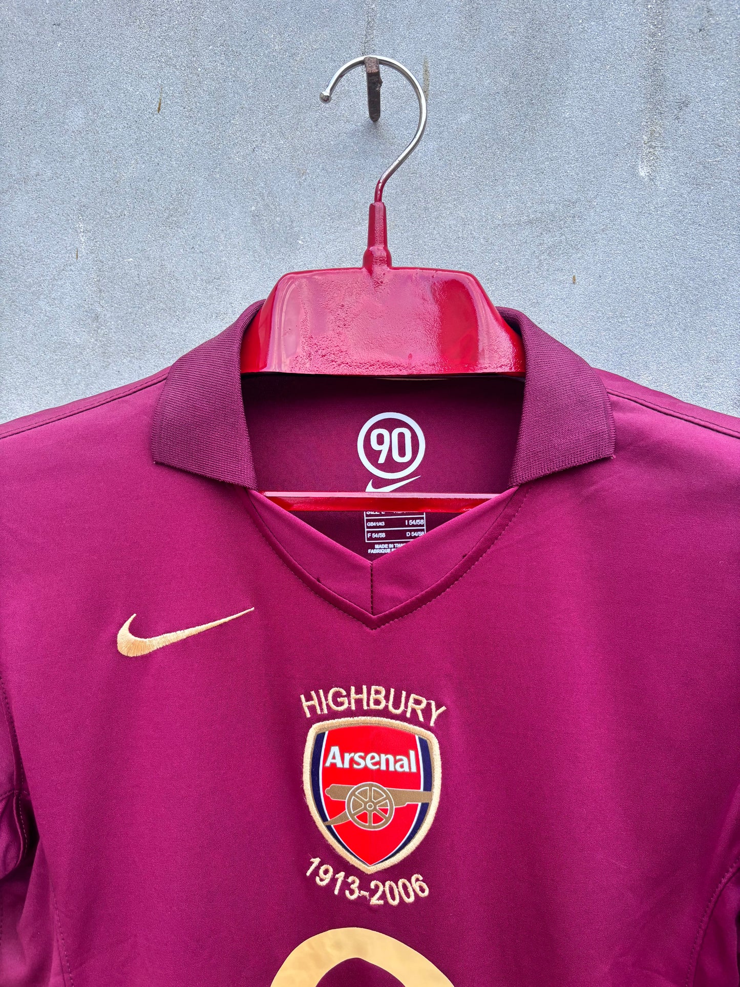 Arsenal Home 2005/06 Shirt EMBROIDED LOGO
