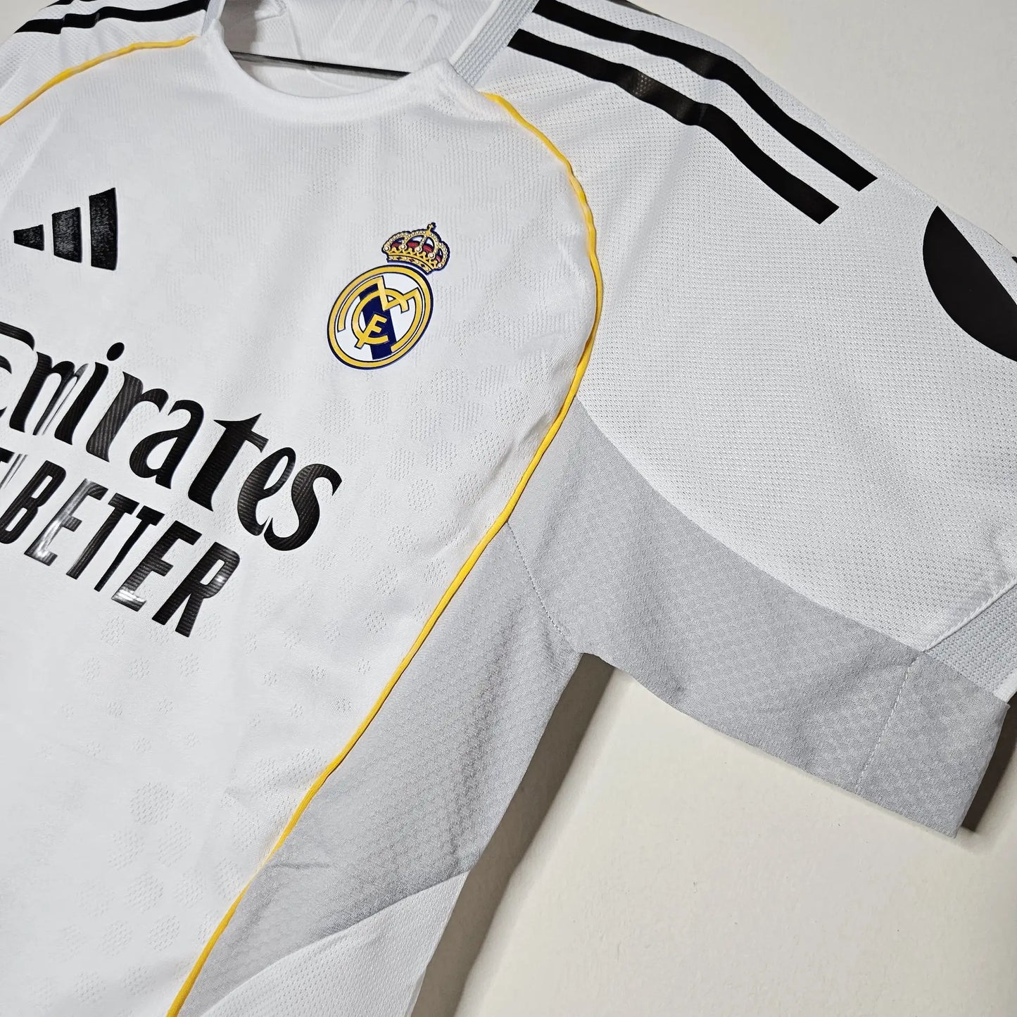 Real Madrid Home shirt (PLAYER VERSION)
