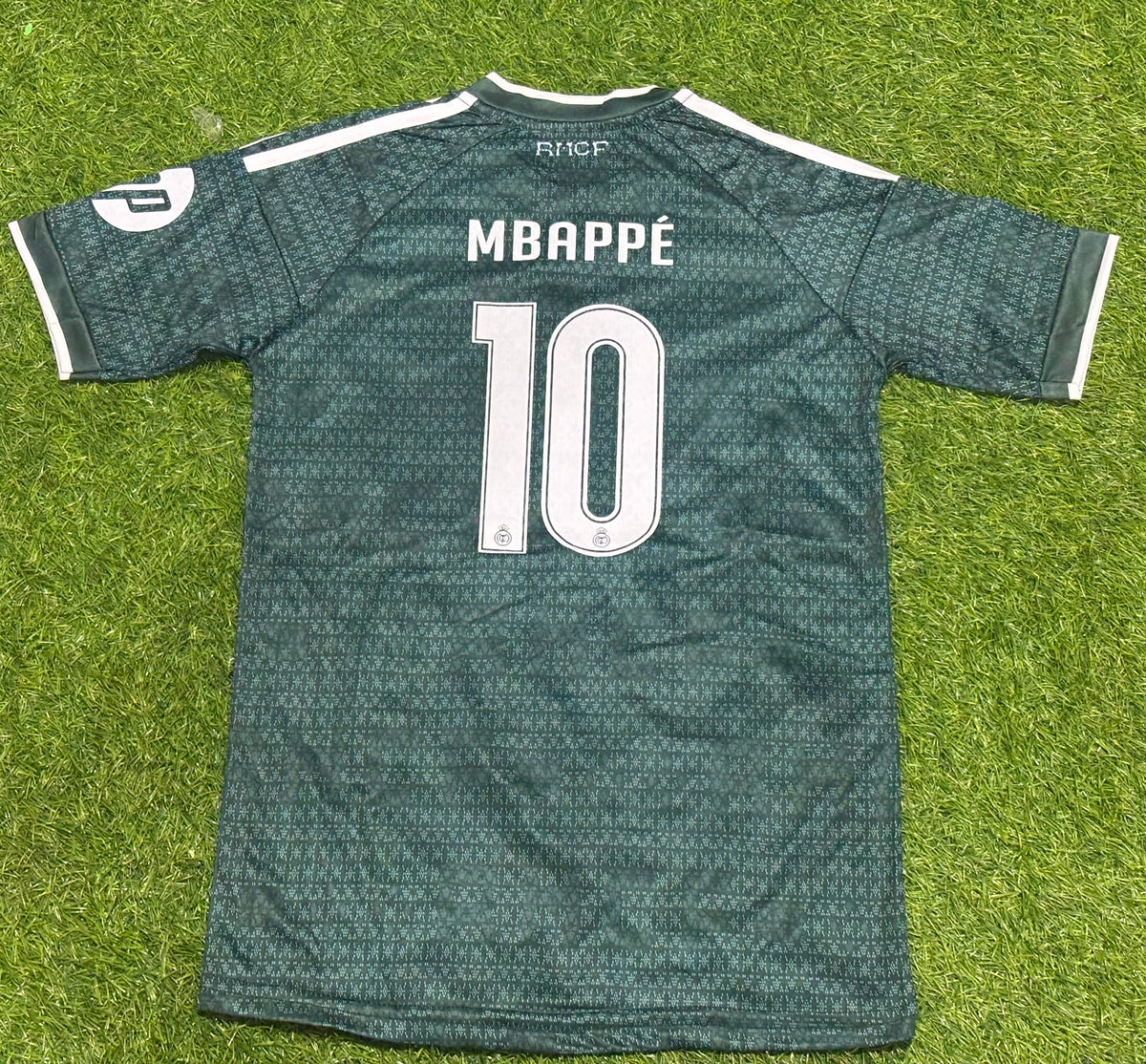 REAL MADRID AWAY KIDS KIT 26/27 Embroided logo