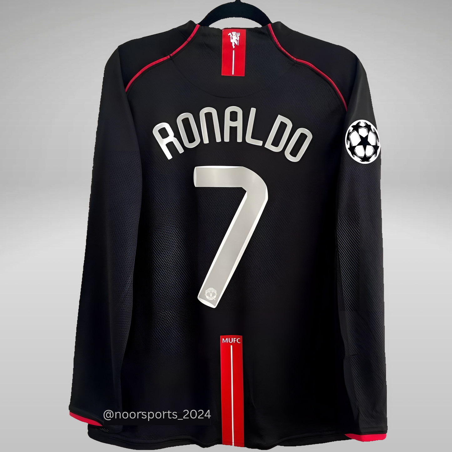 RONALDO 7 MANCHESTER UNITED BLACK SHIRT 2007/08